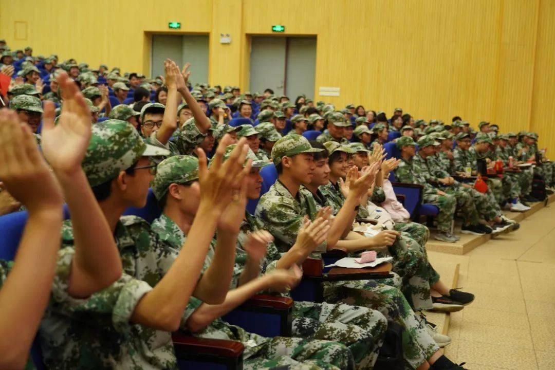 燃烧吧大脑装瓶子游戏